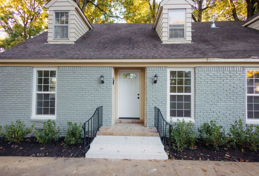 3217 JOSLYN ST, Memphis, Tennessee 38128, 5 Bedroom Bedrooms, 8 Room Rooms,3 BathroomBathrooms,Residential,For Sale,JOSLYN,0,10220907
