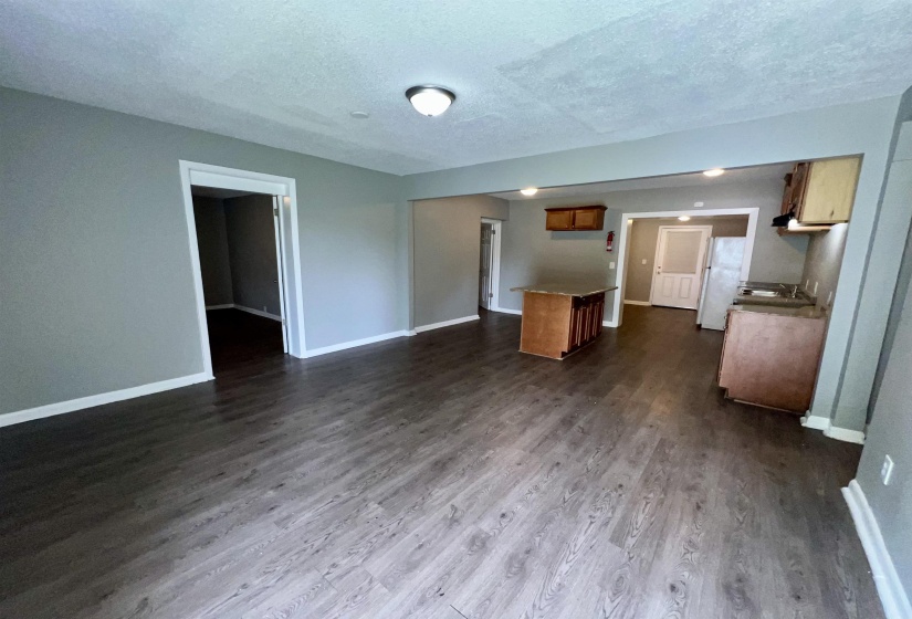 1491 DALLAS ST, Memphis, Tennessee 38114, 4 Bedroom Bedrooms, 6 Room Rooms,2 BathroomBathrooms,Residential,For Sale,DALLAS,0,10222493