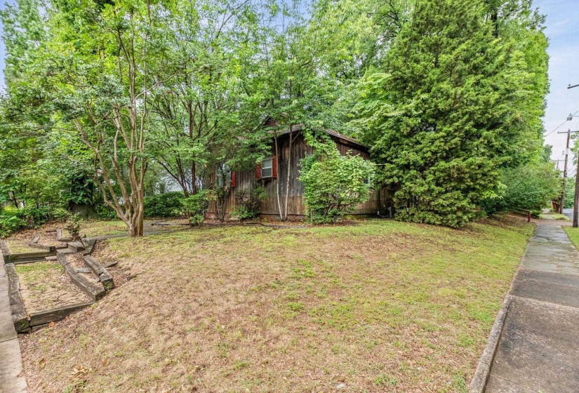 689 TANGLEWOOD ST, Memphis, Tennessee 38104, 3 Bedrooms Bedrooms, 7 Rooms Rooms,2 BathroomsBathrooms,Residential,For Sale,TANGLEWOOD,10222498