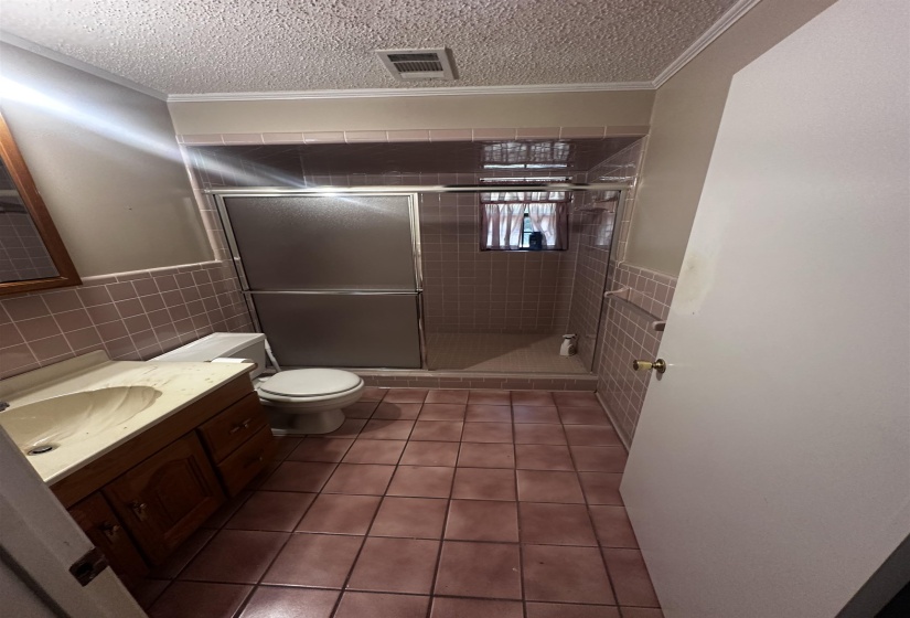 1865 BARTLETT AVE, Memphis, Tennessee 38134, 4 Bedrooms Bedrooms, 8 Rooms Rooms,2.1 BathroomsBathrooms,Residential,For Sale,BARTLETT,10222502