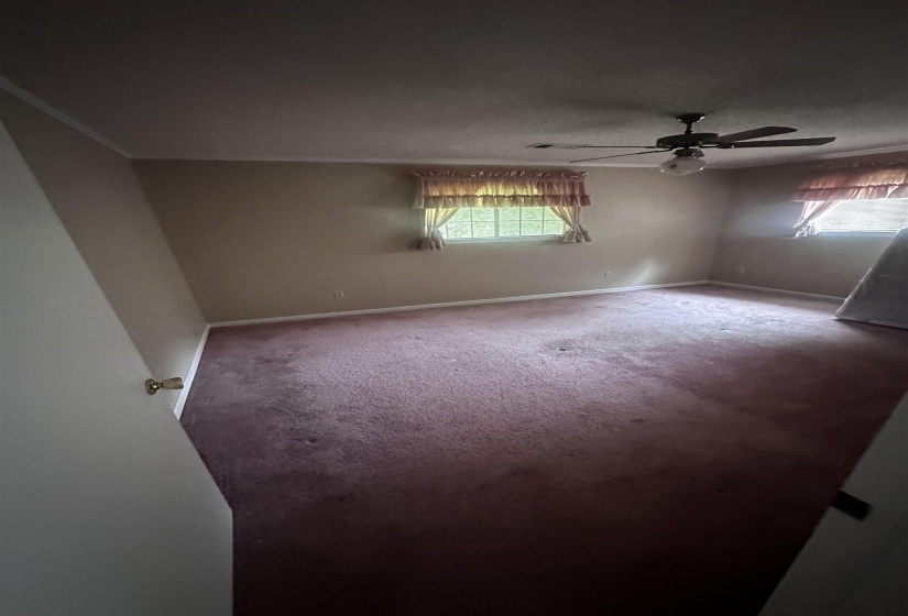 1865 BARTLETT AVE, Memphis, Tennessee 38134, 4 Bedrooms Bedrooms, 8 Rooms Rooms,2.1 BathroomsBathrooms,Residential,For Sale,BARTLETT,10222502