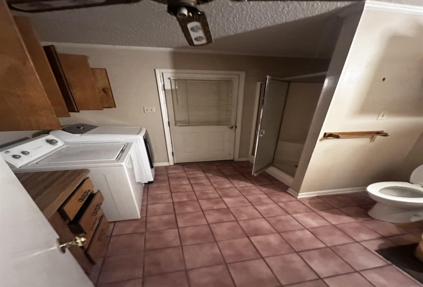 1865 BARTLETT AVE, Memphis, Tennessee 38134, 4 Bedrooms Bedrooms, 8 Rooms Rooms,2.1 BathroomsBathrooms,Residential,For Sale,BARTLETT,10222502