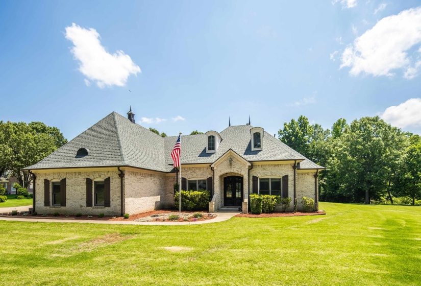 9028 OSBORNTOWN RD, Unincorporated, Tennessee 38002, 4 Bedroom Bedrooms, 9 Room Rooms,3.1 BathroomBathrooms,Residential,For Sale,OSBORNTOWN,0,10222506