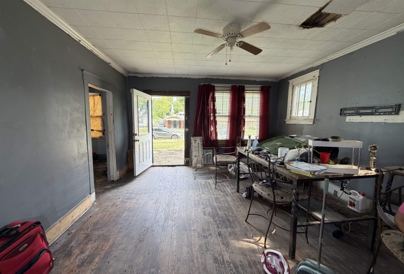 3091 CHISCA AVE, Memphis, Tennessee 38111, 2 Bedrooms Bedrooms, 6 Rooms Rooms,1 BathroomBathrooms,Residential,For Sale,CHISCA,10222509