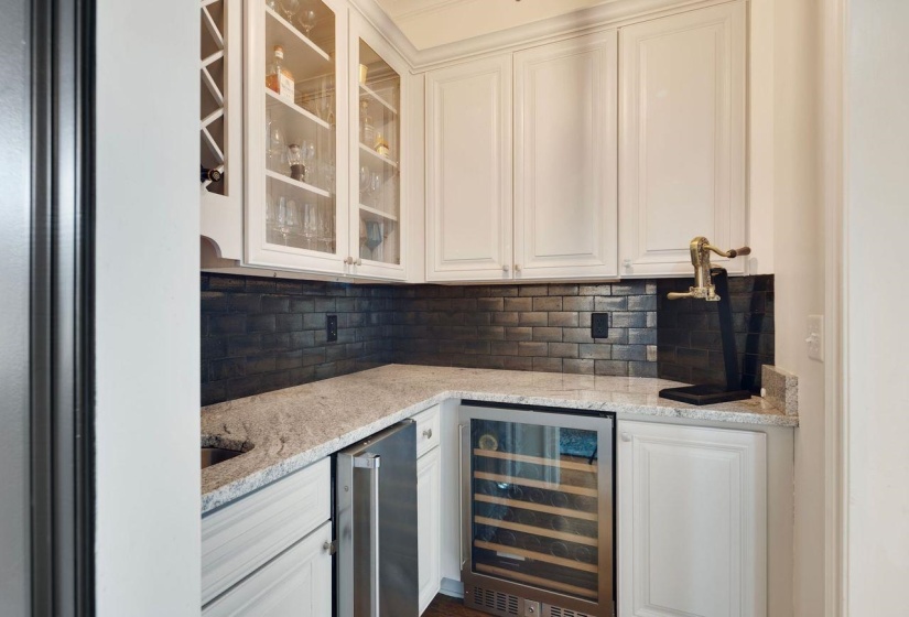 3015 DEVONSHIRE CV, Germantown, Tennessee 38139, 5 Bedrooms Bedrooms, 14 Rooms Rooms,4.1 BathroomsBathrooms,Residential,For Sale,DEVONSHIRE,10222522