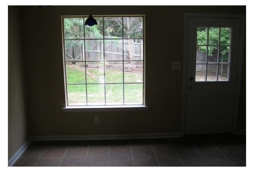 9274 CHARLY HILL LN, Memphis, Tennessee 38016, 3 Bedrooms Bedrooms, 5 Rooms Rooms,2 BathroomsBathrooms,Rental Properties,For Sale,CHARLY HILL,10222548