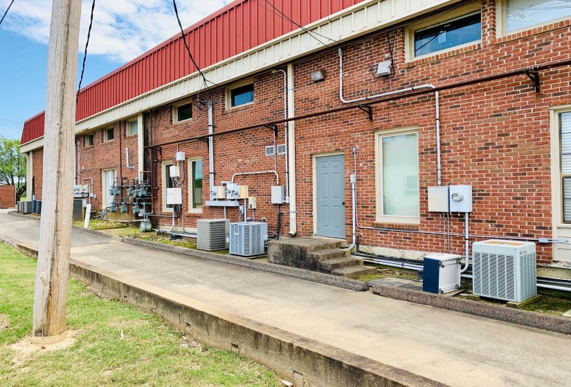 356 NEW BYHALIA RD, Collierville, Tennessee 38017, 3 Rooms Rooms,0.1 BathroomBathrooms,Rental Properties,For Sale,NEW BYHALIA,10222564