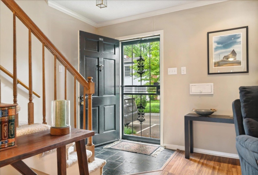 435 HIGHLAND ST, Memphis, Tennessee 38122, 3 Bedroom Bedrooms, 6 Room Rooms,2.1 BathroomBathrooms,Residential,For Sale,HIGHLAND,0,10218734