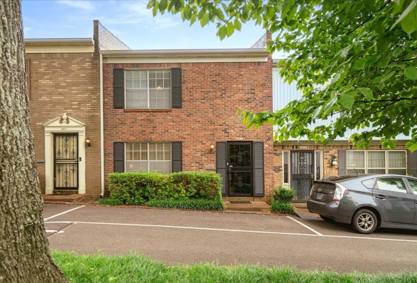 435 HIGHLAND ST, Memphis, Tennessee 38122, 3 Bedroom Bedrooms, 6 Room Rooms,2.1 BathroomBathrooms,Residential,For Sale,HIGHLAND,0,10218734