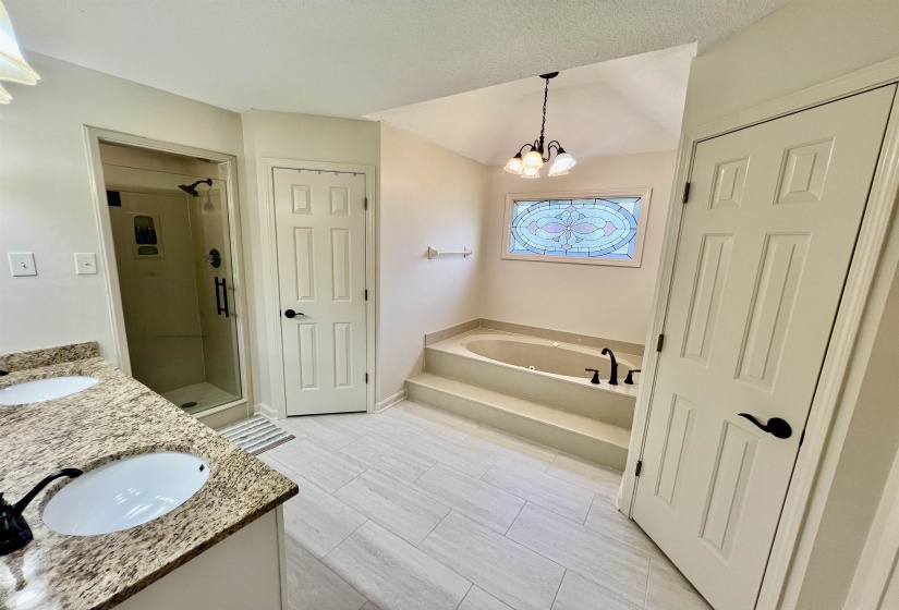 8838 HILLMAN WAY, Bartlett, Tennessee 38133, 4 Bedroom Bedrooms, 9 Room Rooms,3 BathroomBathrooms,Residential,For Sale,HILLMAN,0,10218990