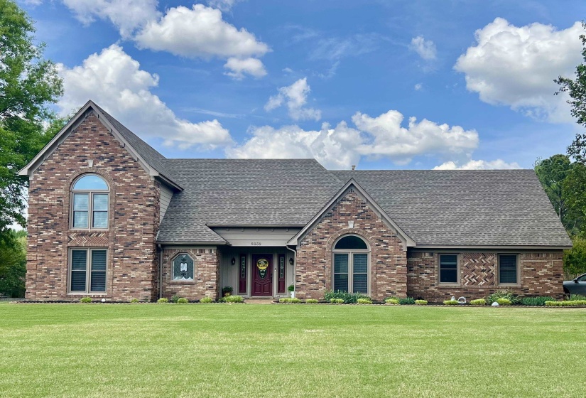 8838 HILLMAN WAY, Bartlett, Tennessee 38133, 4 Bedroom Bedrooms, 9 Room Rooms,3 BathroomBathrooms,Residential,For Sale,HILLMAN,0,10218990