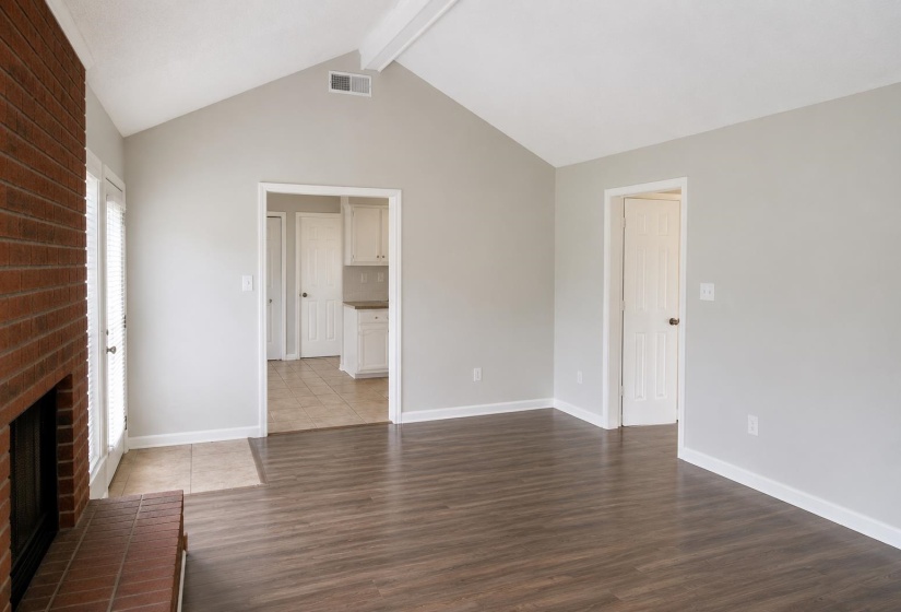 7118 REESE RD, Memphis, Tennessee 38133, 3 Bedroom Bedrooms, 6 Room Rooms,2 BathroomBathrooms,Residential,For Sale,REESE,0,10222526