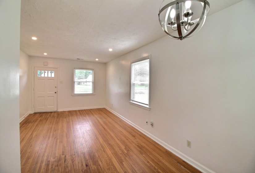 4264 EASTERN CV, Memphis, Tennessee 38122, 3 Bedrooms Bedrooms, 6 Rooms Rooms,1 BathroomBathrooms,Residential,For Sale,EASTERN,10222531
