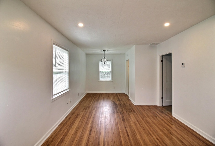 4264 EASTERN CV, Memphis, Tennessee 38122, 3 Bedrooms Bedrooms, 6 Rooms Rooms,1 BathroomBathrooms,Residential,For Sale,EASTERN,10222531