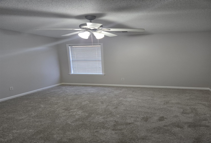 8280 REBECCA WOODS DR, Bartlett, Tennessee 38002, 5 Bedroom Bedrooms, 11 Room Rooms,3 BathroomBathrooms,Residential,For Sale,REBECCA WOODS,0,10222537