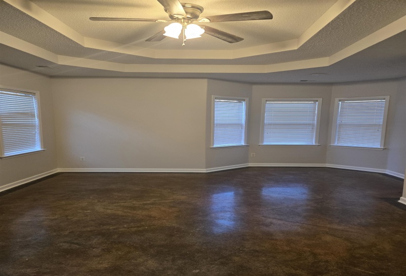 8280 REBECCA WOODS DR, Bartlett, Tennessee 38002, 5 Bedroom Bedrooms, 11 Room Rooms,3 BathroomBathrooms,Residential,For Sale,REBECCA WOODS,0,10222537