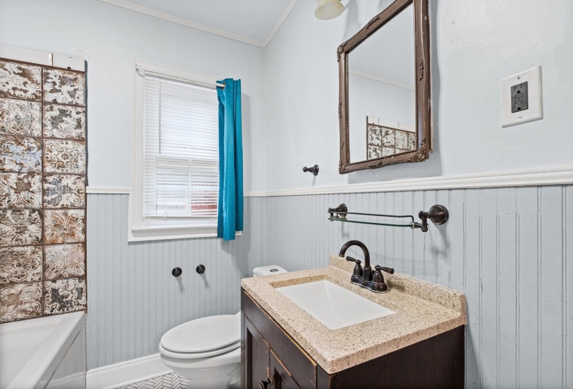 3280 CARNES AVE, Memphis, Tennessee 38111, 4 Bedroom Bedrooms, 7 Room Rooms,2.1 BathroomBathrooms,Residential,For Sale,CARNES,0,10222539