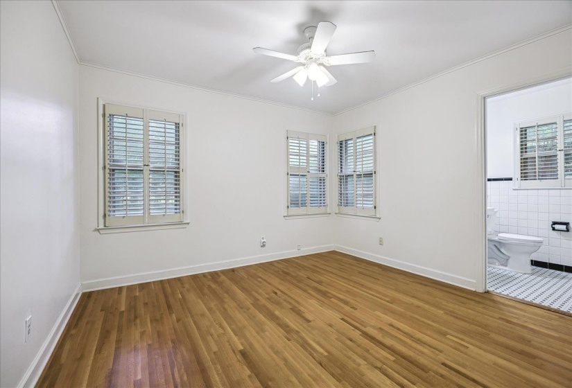 4596 CROSSOVER LN, Memphis, Tennessee 38117, 3 Bedroom Bedrooms, 6 Room Rooms,2 BathroomBathrooms,Residential,For Sale,CROSSOVER,0,10222541