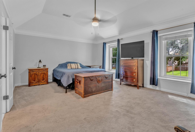 250 LOCUST GROVE DR, Memphis, Tennessee 38018, 4 Bedroom Bedrooms, 7 Room Rooms,2.1 BathroomBathrooms,Residential,For Sale,LOCUST GROVE,0,10222545