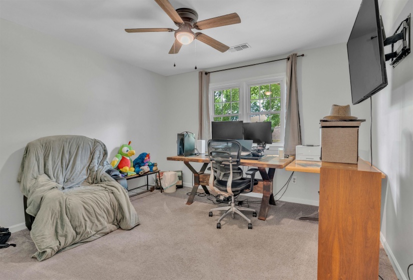 250 LOCUST GROVE DR, Memphis, Tennessee 38018, 4 Bedroom Bedrooms, 7 Room Rooms,2.1 BathroomBathrooms,Residential,For Sale,LOCUST GROVE,0,10222545