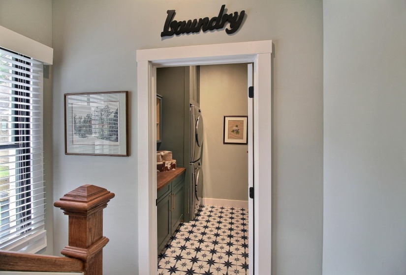 245 MAIN ST, Collierville, Tennessee 38017, 4 Bedrooms Bedrooms, 7 Rooms Rooms,4.1 BathroomsBathrooms,Residential,For Sale,MAIN,10222552