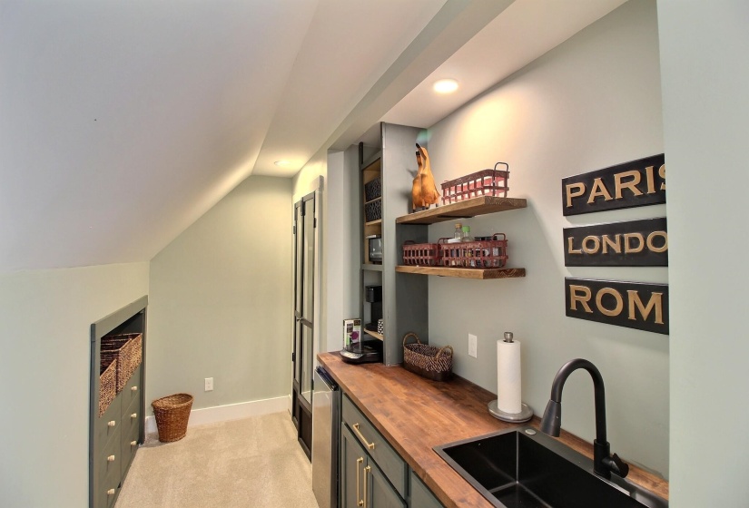 245 MAIN ST, Collierville, Tennessee 38017, 4 Bedrooms Bedrooms, 7 Rooms Rooms,4.1 BathroomsBathrooms,Residential,For Sale,MAIN,10222552