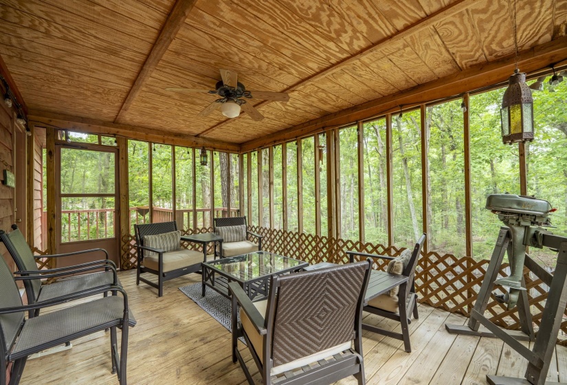 405 MURRAY LN, Counce, Tennessee 38326, 3 Bedroom Bedrooms, 6 Room Rooms,3 BathroomBathrooms,Residential,For Sale,MURRAY,0,10222554