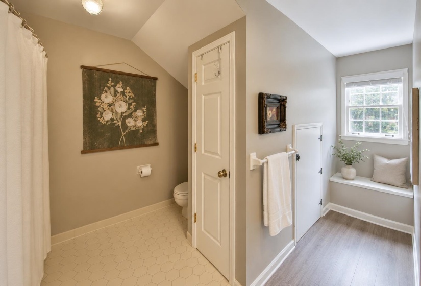 2848 OLD ELM LN, Germantown, Tennessee 38138, 4 Bedroom Bedrooms, 8 Room Rooms,3 BathroomBathrooms,Residential,For Sale,OLD ELM,0,10222555