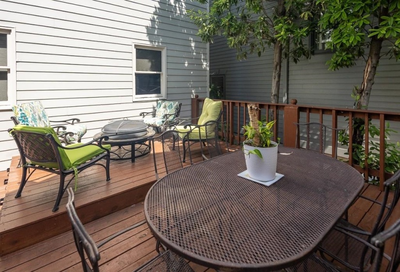 1020 ISLAND PARK DR, Memphis, Tennessee 38103, 4 Bedroom Bedrooms, 7 Room Rooms,4.1 BathroomBathrooms,Residential,For Sale,ISLAND PARK,0,10222570