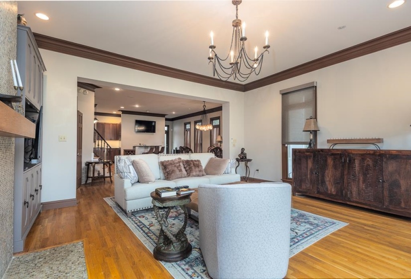 1020 ISLAND PARK DR, Memphis, Tennessee 38103, 4 Bedroom Bedrooms, 7 Room Rooms,4.1 BathroomBathrooms,Residential,For Sale,ISLAND PARK,0,10222570