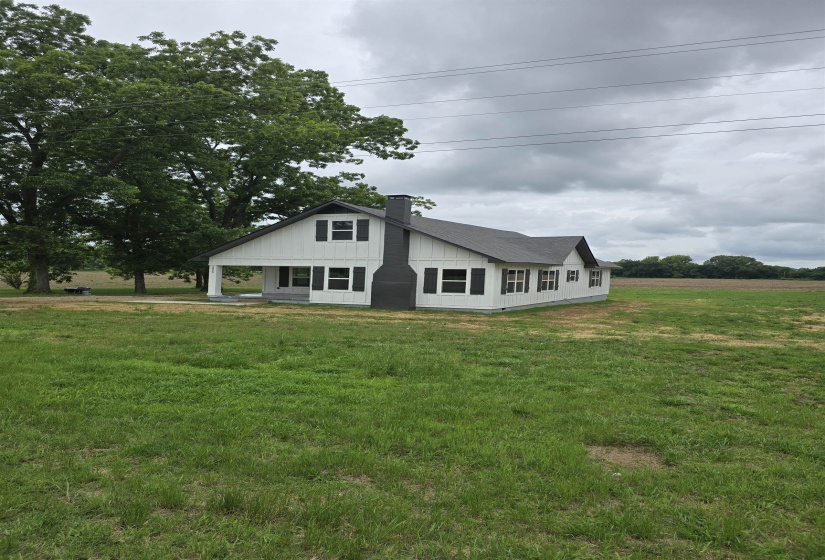 3025 HWY 222 HWY, Somerville, Tennessee 38068, 5 Bedroom Bedrooms, 13 Room Rooms,2.2 BathroomBathrooms,Residential,For Sale,HWY 222,0,10222571