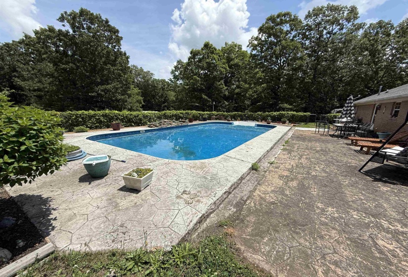 1777 HIGGINBOTTOM RD, Selmer, Tennessee 38375-5067, 3 Bedrooms Bedrooms, 9 Rooms Rooms,2 BathroomsBathrooms,Residential,For Sale,HIGGINBOTTOM,10222572