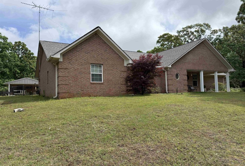 1777 HIGGINBOTTOM RD, Selmer, Tennessee 38375-5067, 3 Bedrooms Bedrooms, 9 Rooms Rooms,2 BathroomsBathrooms,Residential,For Sale,HIGGINBOTTOM,10222572