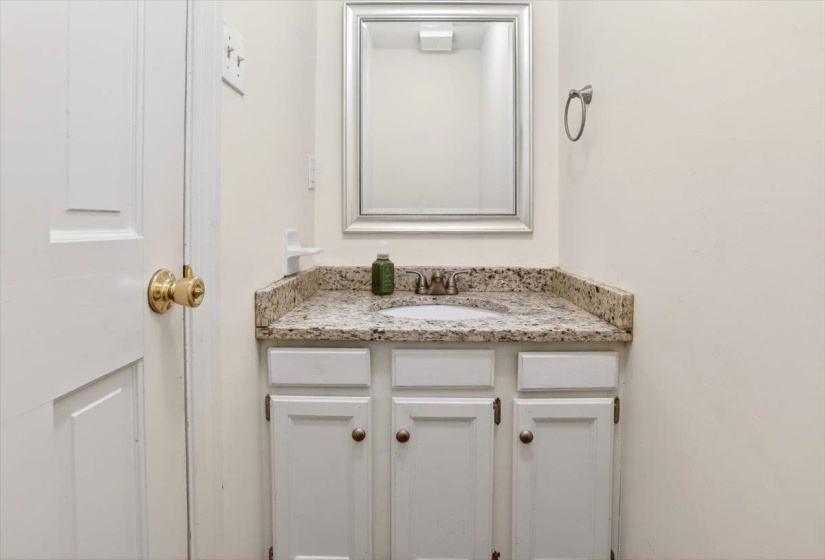7360 MAGNOLIA RIDGE DR, Germantown, Tennessee 38138, 5 Bedroom Bedrooms, 9 Room Rooms,3.1 BathroomBathrooms,Residential,For Sale,MAGNOLIA RIDGE,0,10222575