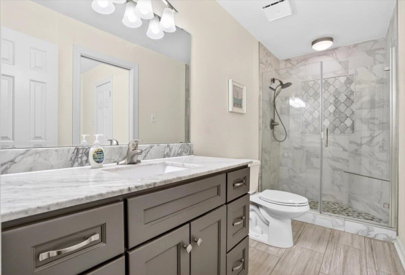 7360 MAGNOLIA RIDGE DR, Germantown, Tennessee 38138, 5 Bedroom Bedrooms, 9 Room Rooms,3.1 BathroomBathrooms,Residential,For Sale,MAGNOLIA RIDGE,0,10222575