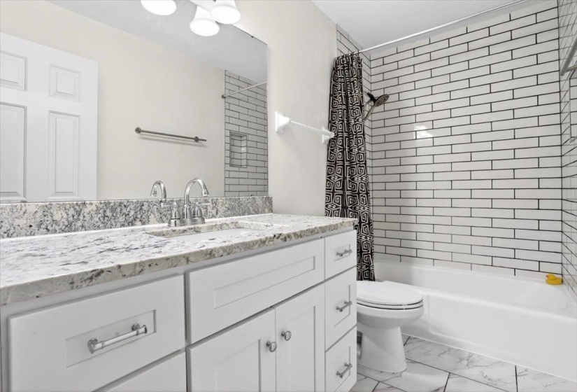 7360 MAGNOLIA RIDGE DR, Germantown, Tennessee 38138, 5 Bedroom Bedrooms, 9 Room Rooms,3.1 BathroomBathrooms,Residential,For Sale,MAGNOLIA RIDGE,0,10222575