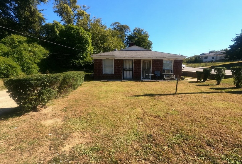 1672 CLANCY ST, Memphis, Tennessee 38106, 1 Bedroom Bedrooms, 0 ,1 BathroomBathrooms,Duplexes,For Sale,CLANCY,0,10222586