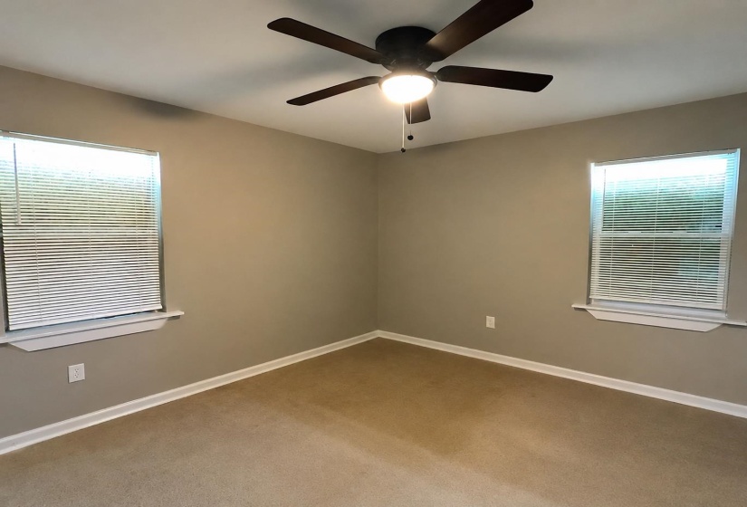 1672 CLANCY ST, Memphis, Tennessee 38106, 1 Bedroom Bedrooms, 0 ,1 BathroomBathrooms,Duplexes,For Sale,CLANCY,0,10222586
