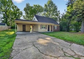 5124 GILL RD, Memphis, Tennessee 38109, 4 Bedrooms Bedrooms, 4 Rooms Rooms,2 BathroomsBathrooms,Residential,For Sale,GILL,10220618 5124 GILL RD, Memphis, Tennessee 38109, 4 Bedrooms Bedrooms, 4 Rooms Rooms,2 BathroomsBathrooms,Residential,For Sale,GILL,10220618