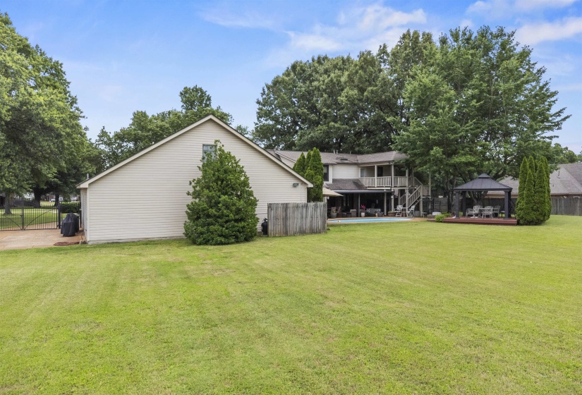 3215 ALFRED DR, Bartlett, Tennessee 38133, 5 Bedrooms Bedrooms, 11 Rooms Rooms,3.1 BathroomsBathrooms,Residential,For Sale,ALFRED,10222598