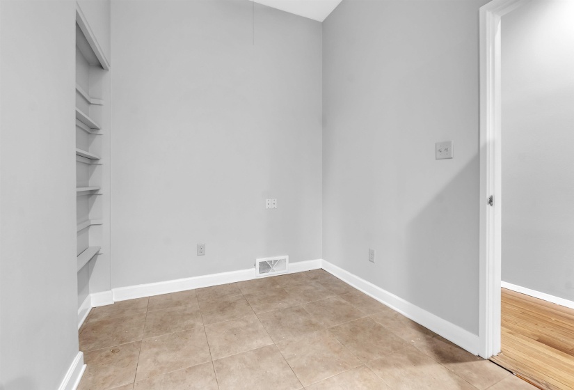 768 EVENTIDE DR, Memphis, Tennessee 38120, 3 Bedroom Bedrooms, 6 Room Rooms,2.1 BathroomBathrooms,Residential,For Sale,EVENTIDE,0,10222604