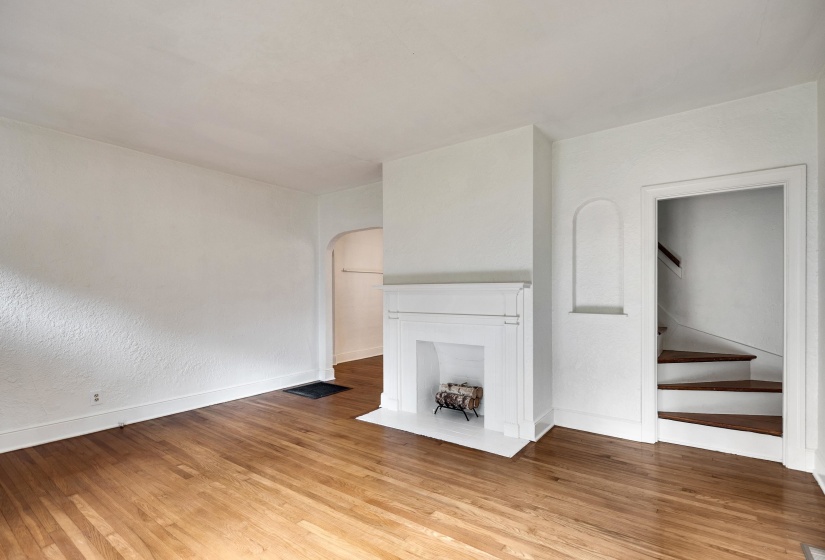 265 ALEXANDER ST, Memphis, Tennessee 38111, 3 Bedroom Bedrooms, 8 Room Rooms,2 BathroomBathrooms,Residential,For Sale,ALEXANDER,0,10222606