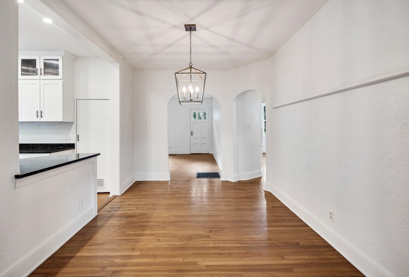265 ALEXANDER ST, Memphis, Tennessee 38111, 3 Bedroom Bedrooms, 8 Room Rooms,2 BathroomBathrooms,Residential,For Sale,ALEXANDER,0,10222606