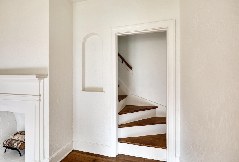 265 ALEXANDER ST, Memphis, Tennessee 38111, 3 Bedroom Bedrooms, 8 Room Rooms,2 BathroomBathrooms,Residential,For Sale,ALEXANDER,0,10222606