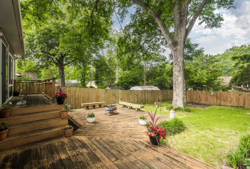 265 ALEXANDER ST, Memphis, Tennessee 38111, 3 Bedroom Bedrooms, 8 Room Rooms,2 BathroomBathrooms,Residential,For Sale,ALEXANDER,0,10222606