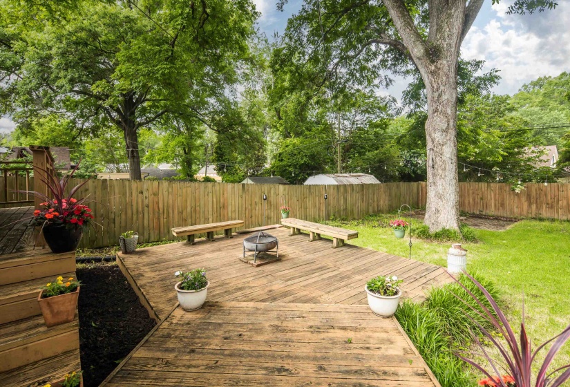 265 ALEXANDER ST, Memphis, Tennessee 38111, 3 Bedroom Bedrooms, 8 Room Rooms,2 BathroomBathrooms,Residential,For Sale,ALEXANDER,0,10222606