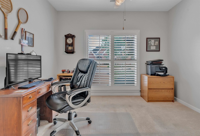 924 WARWICK OAKS DR, Collierville, Tennessee 38017, 3 Bedrooms Bedrooms, 7 Rooms Rooms,2 BathroomsBathrooms,Residential,For Sale,WARWICK OAKS,10222577