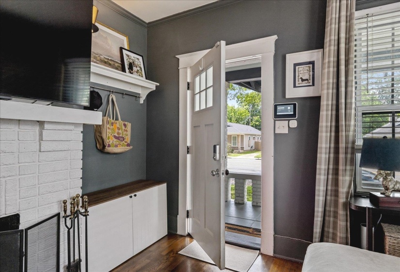 826 WATKINS ST, Memphis, Tennessee 38107, 3 Bedrooms Bedrooms, 6 Rooms Rooms,1 BathroomBathrooms,Residential,For Sale,WATKINS,10222582