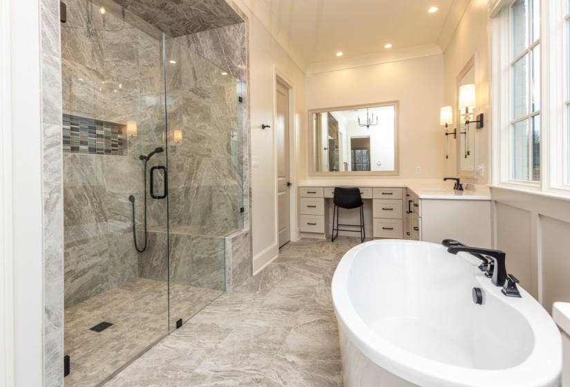 2474 ALLELON CIR, Germantown, Tennessee 38138, 5 Bedrooms Bedrooms, 10 Rooms Rooms,5.1 BathroomsBathrooms,Residential,For Sale,ALLELON,10222583