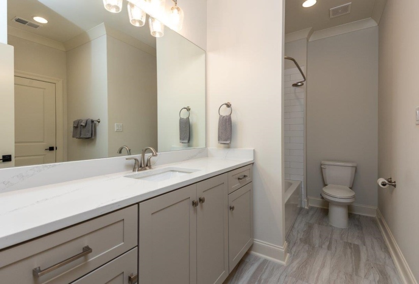 2474 ALLELON CIR, Germantown, Tennessee 38138, 5 Bedrooms Bedrooms, 10 Rooms Rooms,5.1 BathroomsBathrooms,Residential,For Sale,ALLELON,10222583